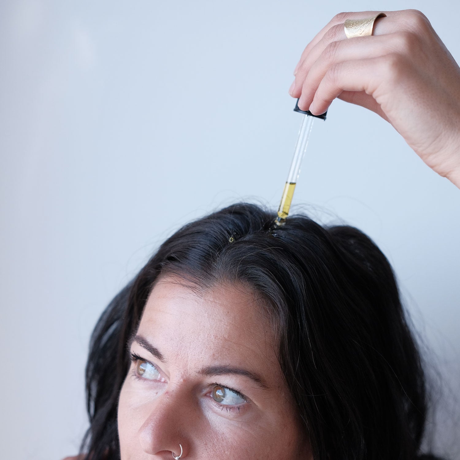 Rosmarinöl für die Haare Anwendung und Wirkung oelfaktorisch Körperöle