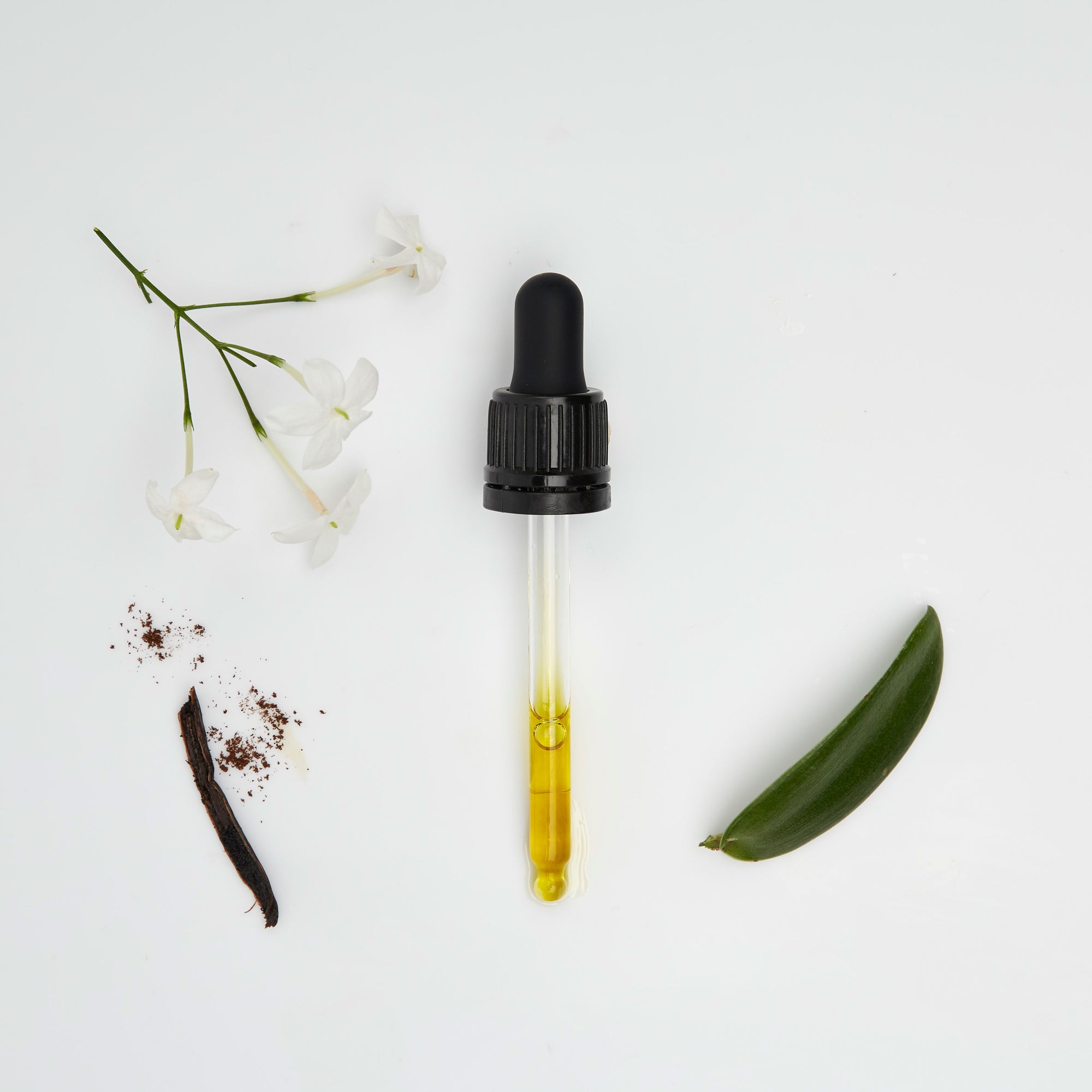 Natürliches Massageöl angenehmer duft bio hautpflege oelfaktorisch Körperöle pipette