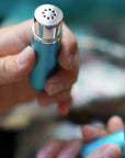 Riechstift für Trockeninhalation im Gebrauch
