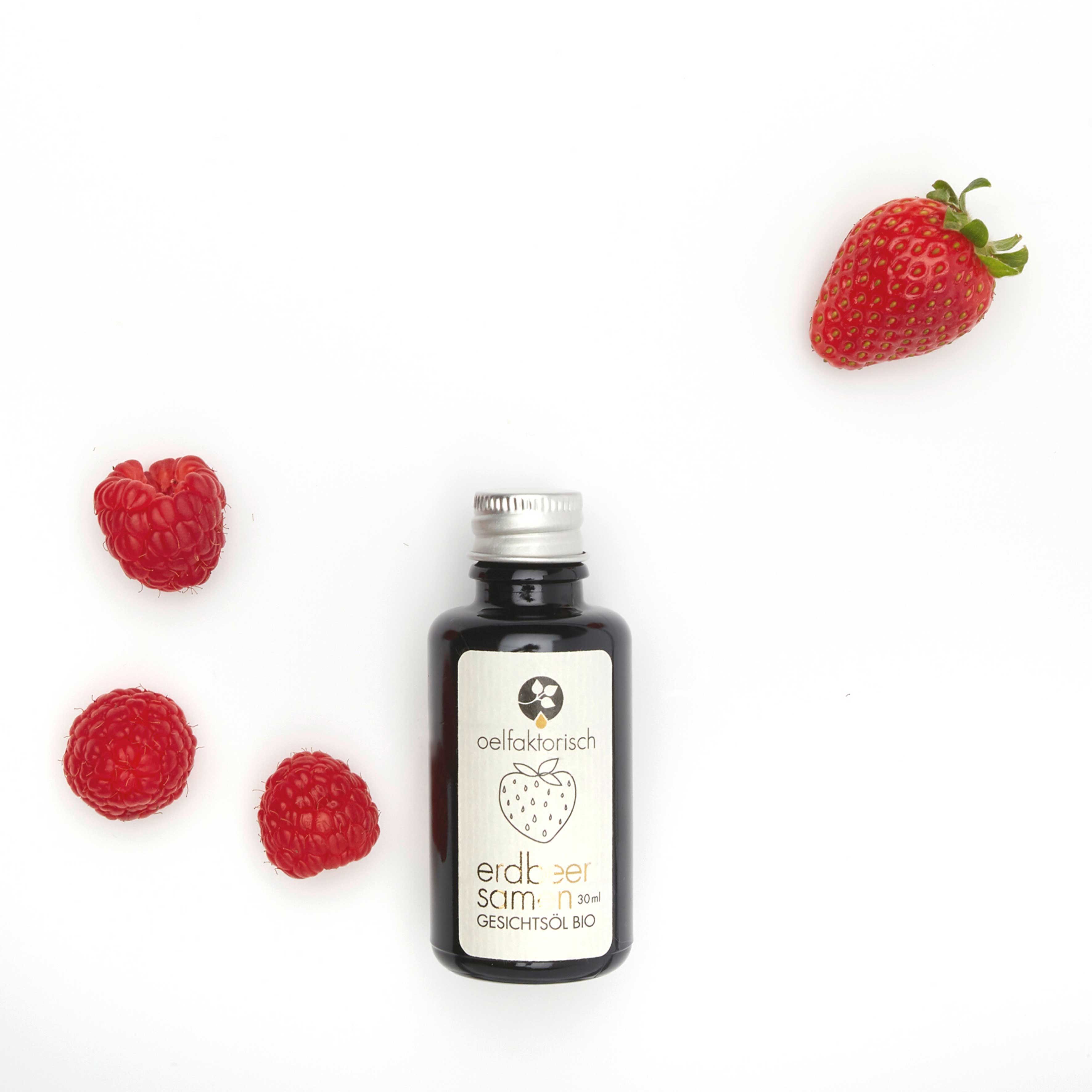 facial oil • strawberry seed oil
